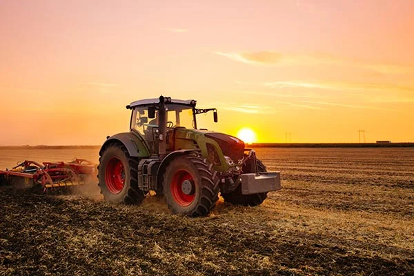 How To Level Land With A Tractor Vero Beach FL How To Level Land With A Tractor Vero Beach FL