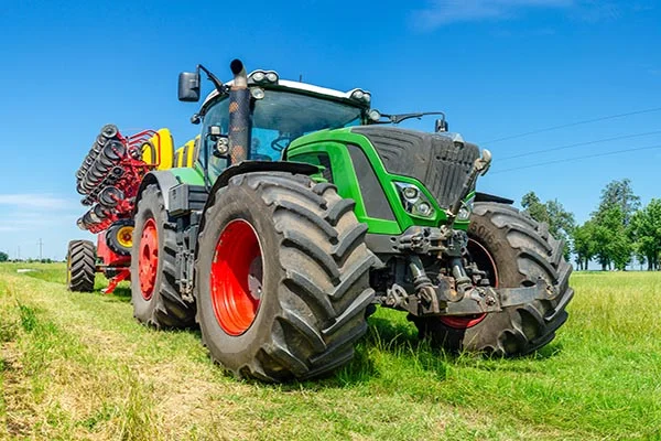 Professional Tractor Service in Vero Beach FL